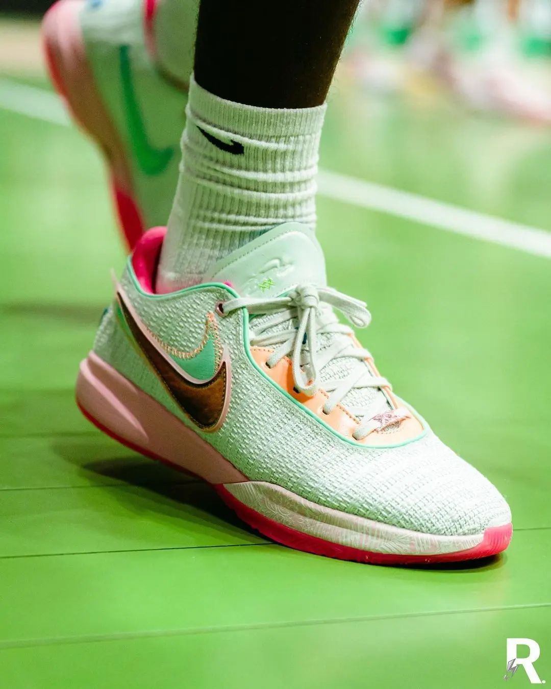 耐克官网aj37,耐克aj37篮球鞋