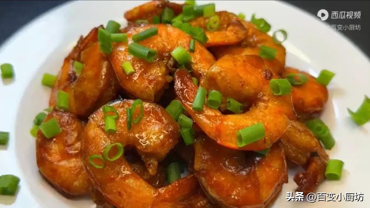 大虾的家常做法油焖大虾多久会熟,大虾这样做太香了不用水煮不用蒸