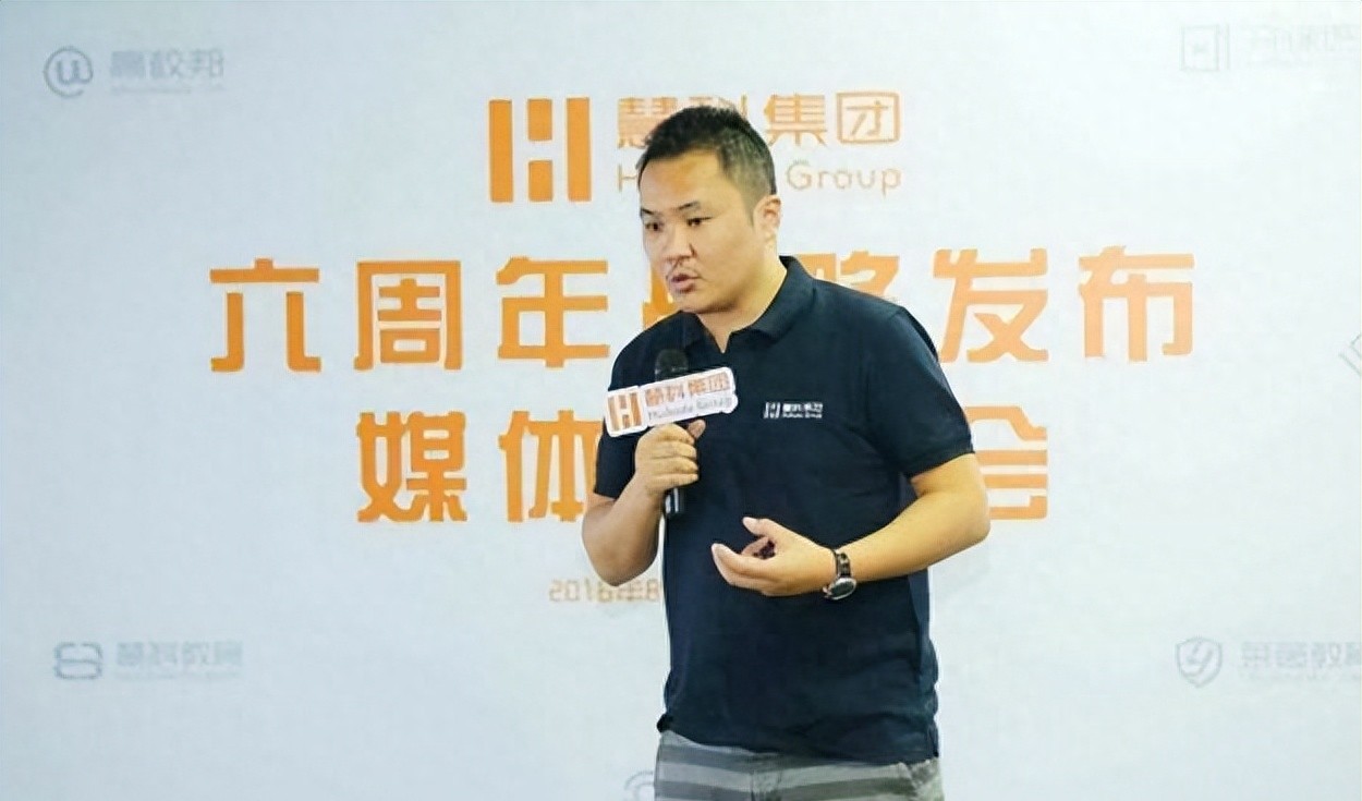 度娘的真人照片,32岁度娘现状