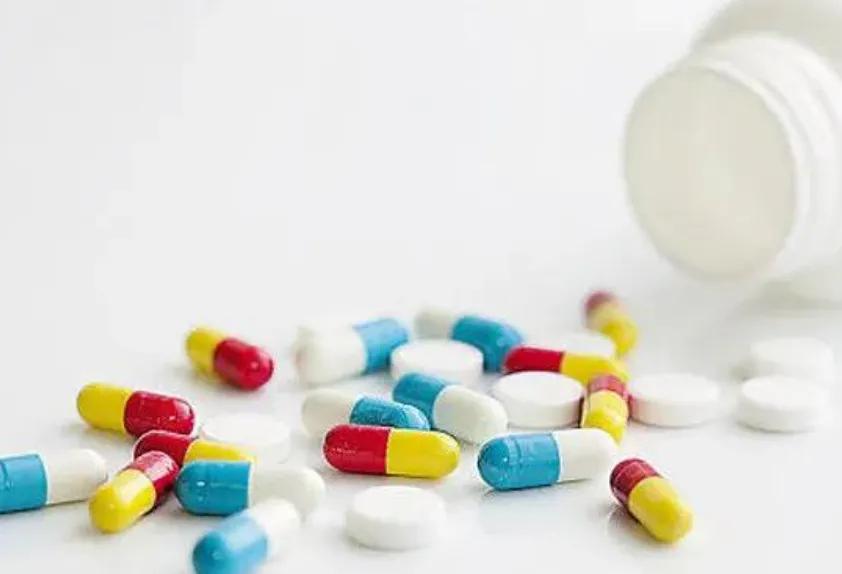 右佐匹克隆属于精神药吗,右佐匹克隆和佐匹克隆哪个副作用小