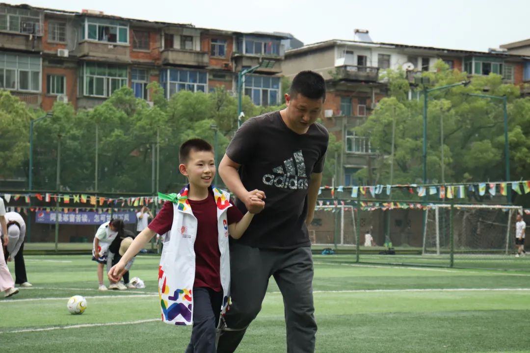 足球公益活动,少年足球公益活动