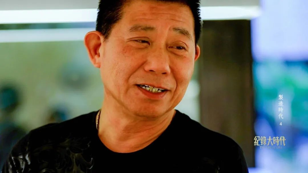 突围领导戴的手表,突围里面的手表