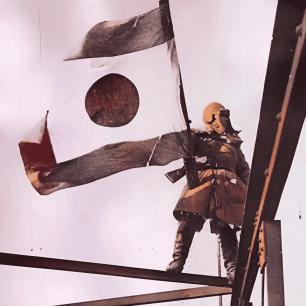 日军日记：半夜偷袭了村庄，为实施惩戒，我将*雷手**塞入女人*体下**中