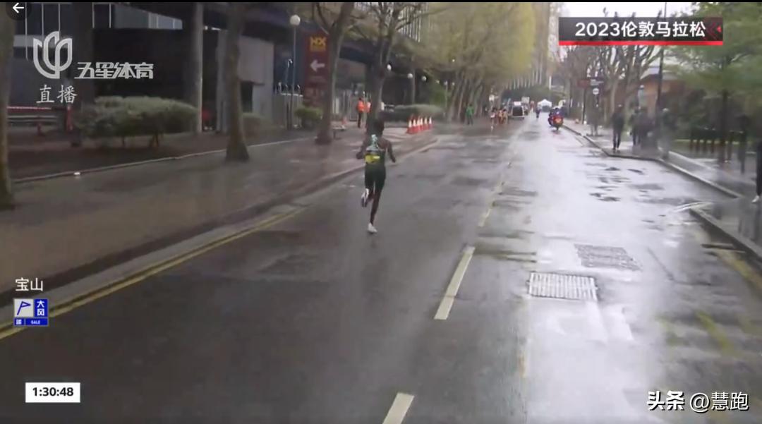 基普图姆和哈桑,基普图姆首马破纪录全世界的反应