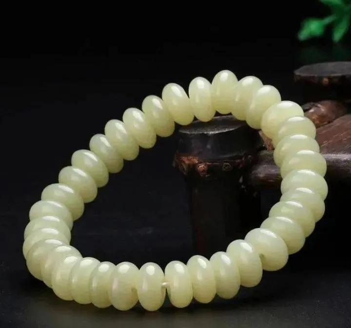 玉手串的寓意,玉手串什么款式比较好看