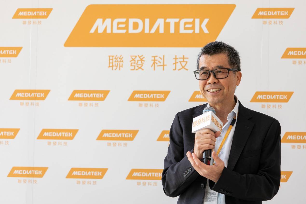 消失12年，如今满血归来！靠手机狂赚42亿的荣秀丽，这些年去哪了