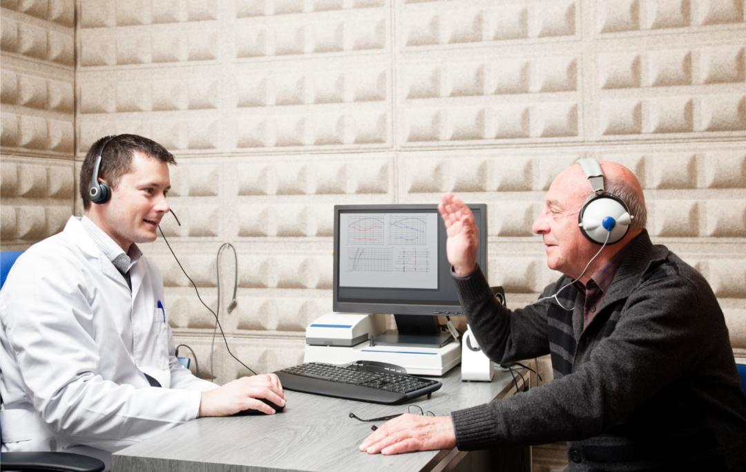 人老了耳聋怎么办,人老了耳朵聋了怎么治