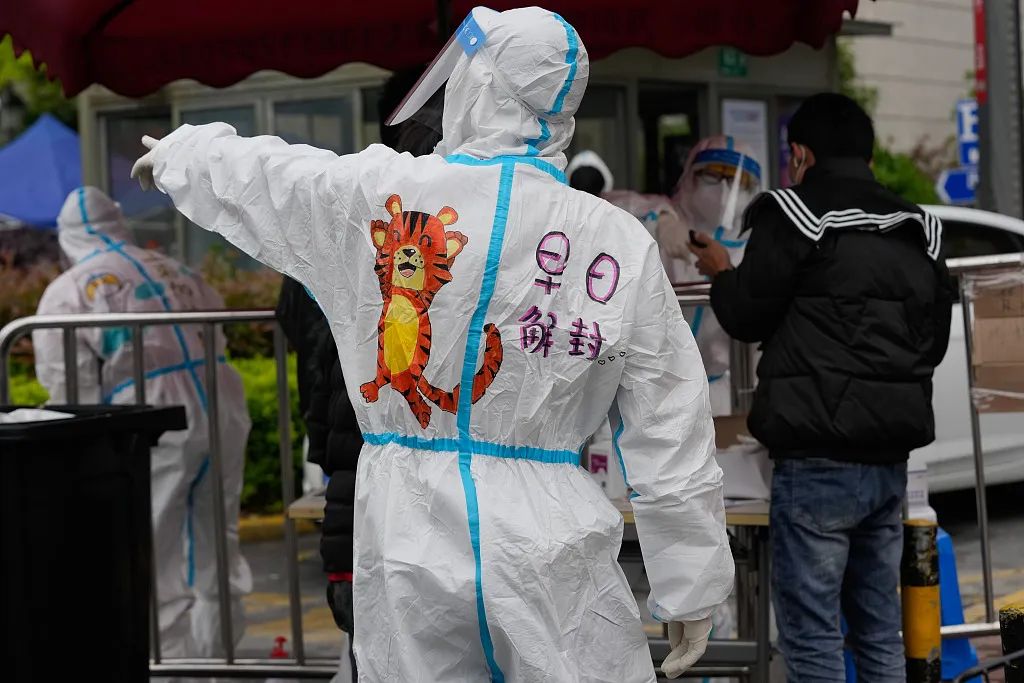 本土新增“5646+9942”，“动态清零”是中国防控疫情的制胜“法宝”