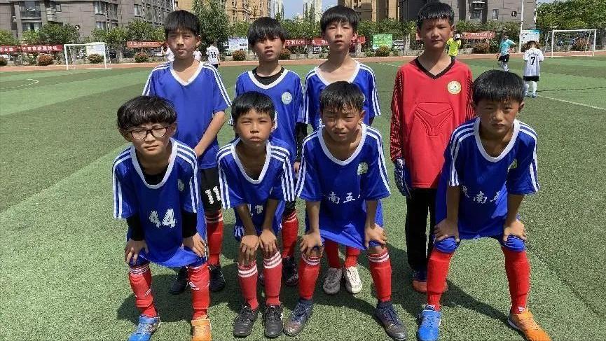 阜南五小篮球比赛,阜南五小足球比赛小学生