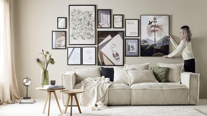 4张照片墙设计效果图,简单四方柱子装修效果图