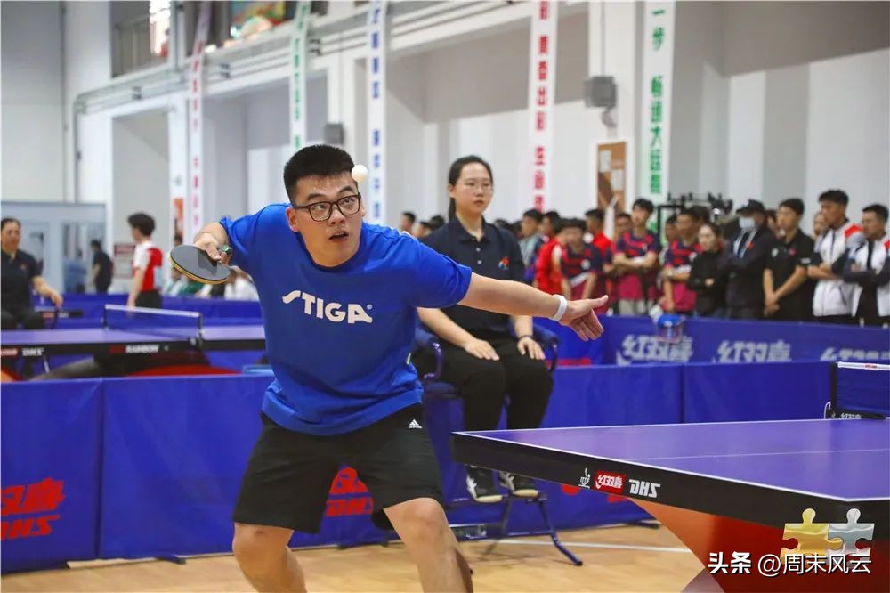 足球比赛高中组,高中足球校园比赛