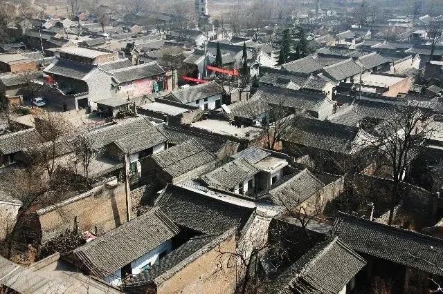 别惦记秦岭了，这条黄河边的观光路，全是旅游爱好者的“硬菜”