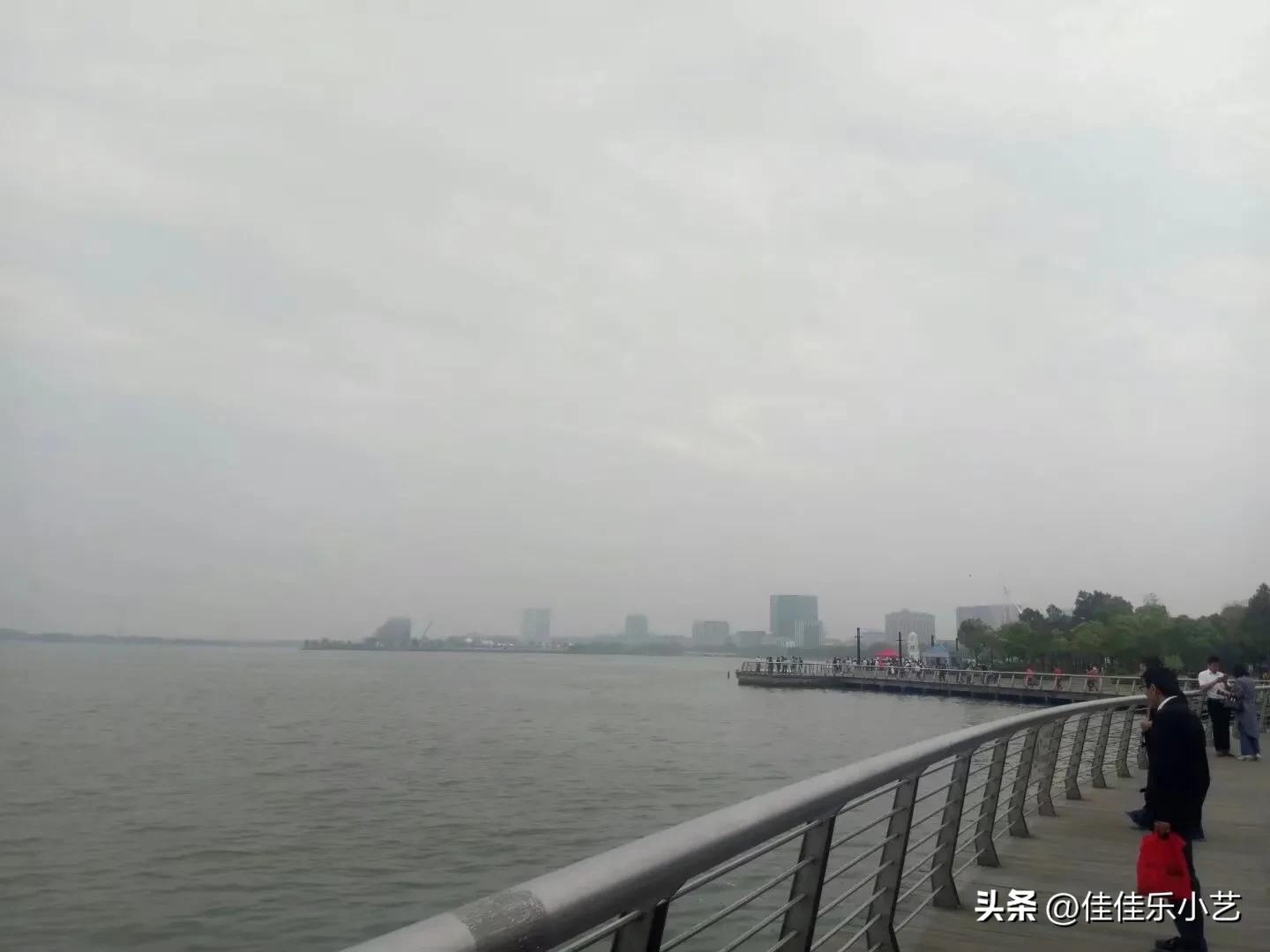 有时候工作累了有情绪了,工作很累但是要保持美好的心情