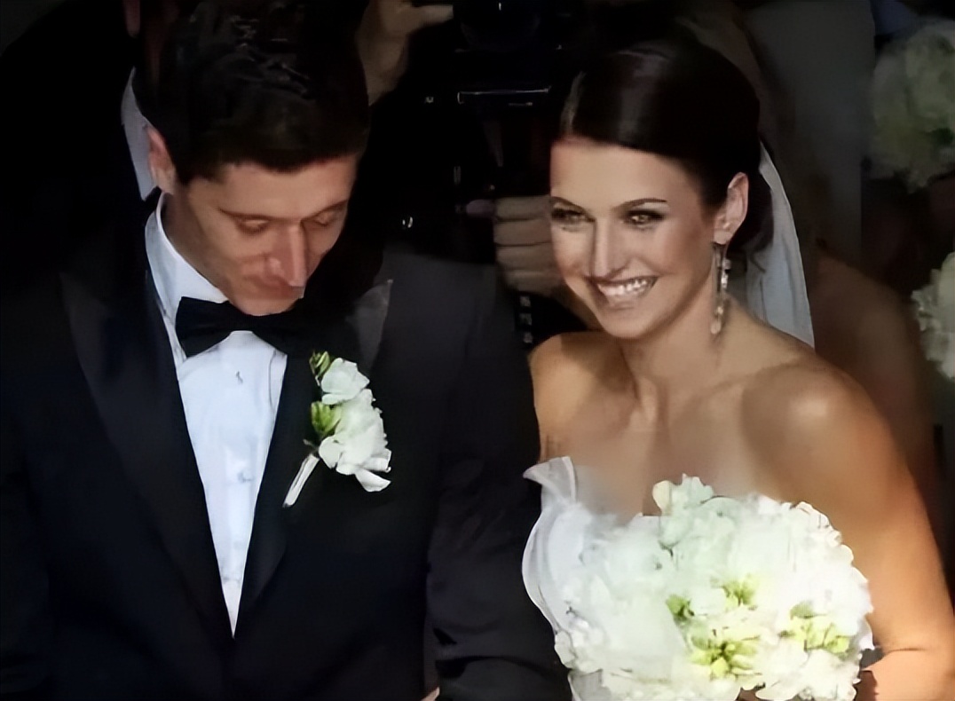 国家队太太团颜值排名,2018世界杯太太团惊艳全场