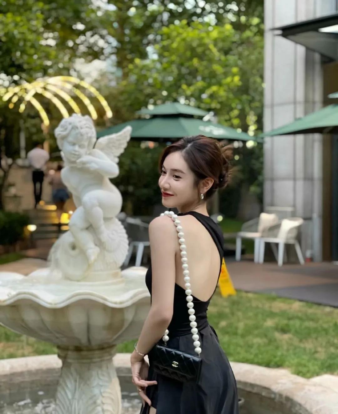 nba主持人美娜生活照,天津主持人美娜个人资料