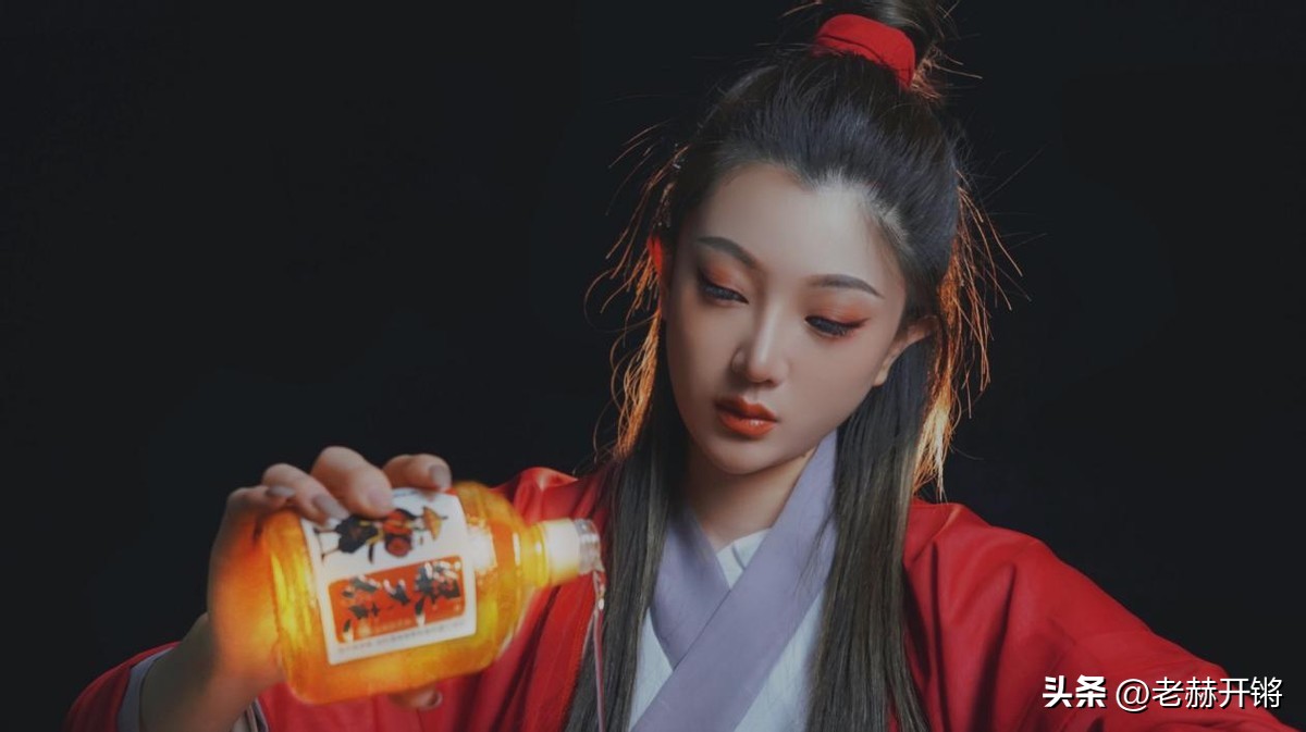 拼多多低至3元一瓶的酒,拼多多海外版超低价营销