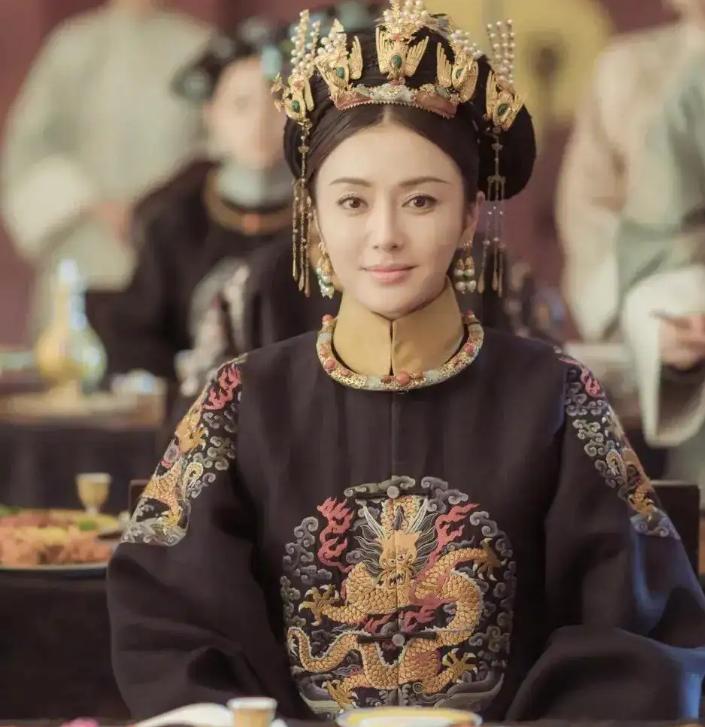 真实的富察皇后有多美？现代科技复原其容貌，长得很像一个女明星