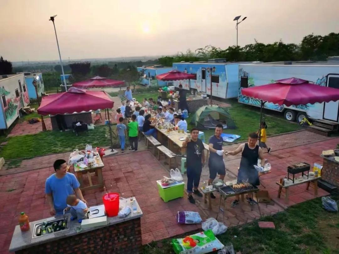 逛吃逛吃歌曲,逛吃逛吃大张伟