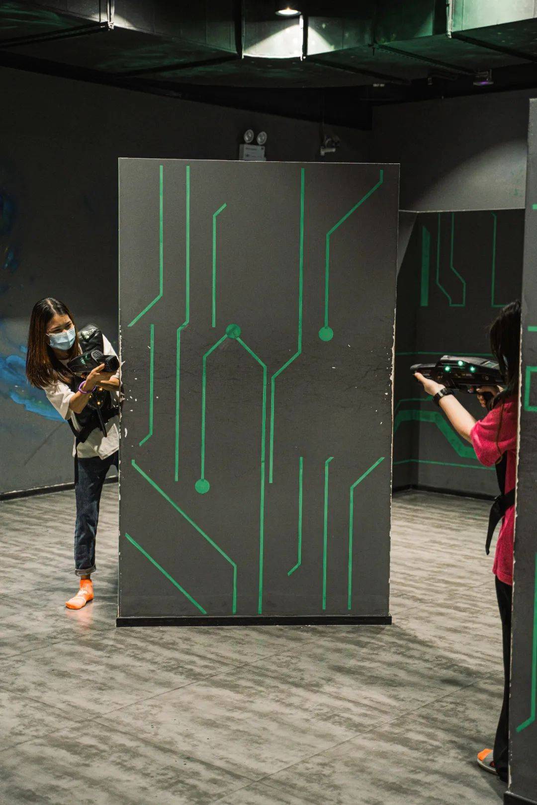 499元蹦床公园,5000平蹦床公园