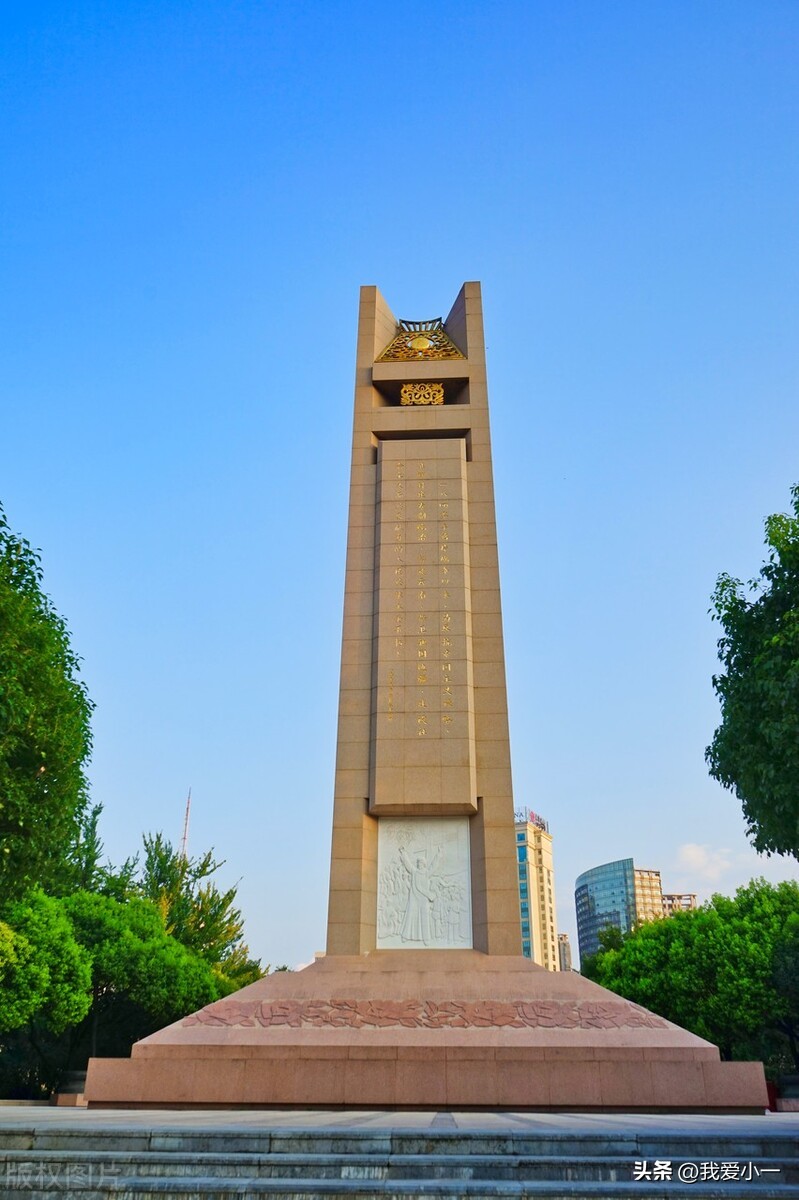 云南古建筑名单大全,云南古滇墓葬群