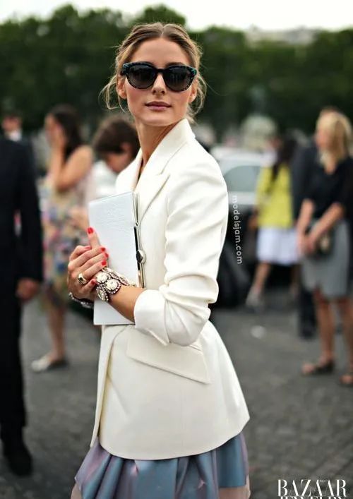 夏天担心藏不住“蝴蝶袖”？集齐明星博主教你“手镯转移*法大**”