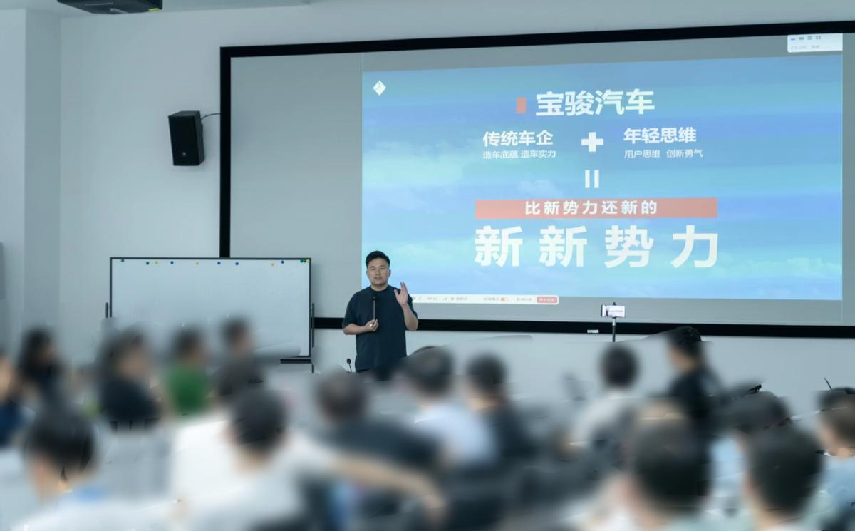 全新腾势n7智能豪华猎跑suv,豪华智能suv腾势n7震撼上市