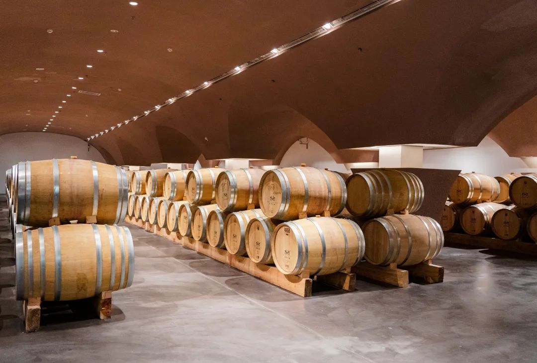 揭秘葡萄酒酿造全过程丨MIHOPE学堂