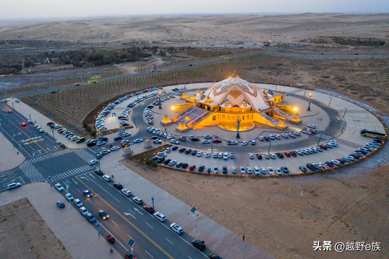 巴丹吉林沙漠越野第一视角,巴丹吉林沙漠越野最震撼视频