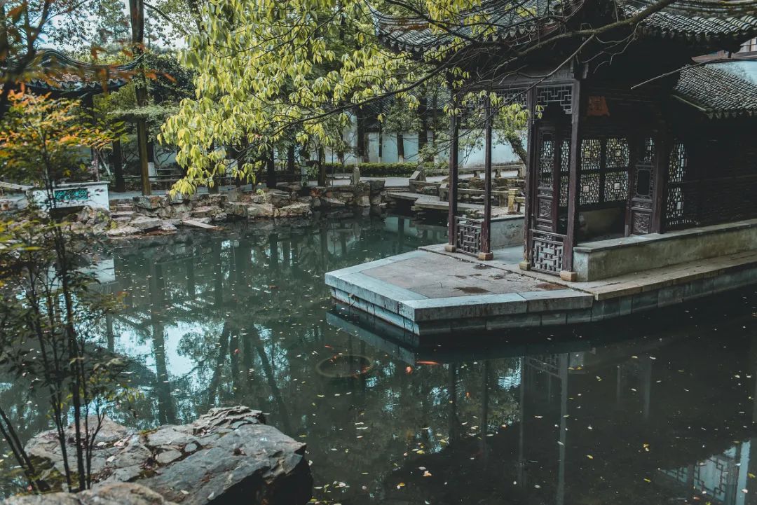 常熟银湖园林古典别墅,常熟四大私家园林