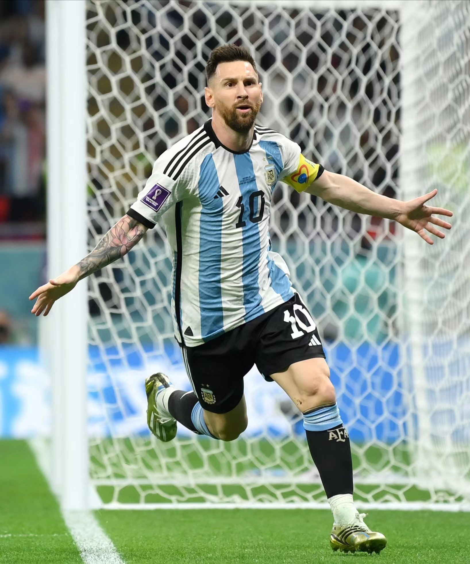 梅西天选之子和球王,球王梅西和科比