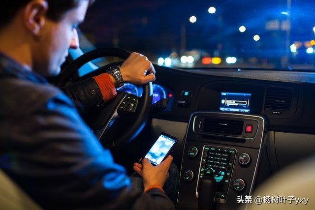 言情小说荒唐,荒唐小说桥段