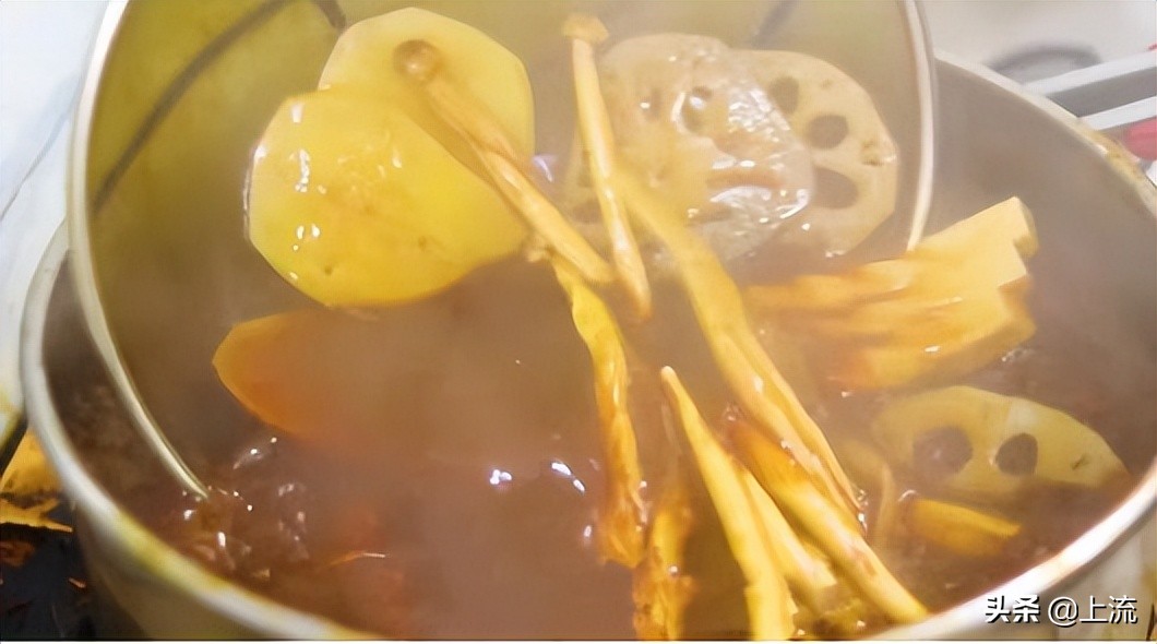 吃曹氏鸭脖特辣,曹氏鸭脖肛肠