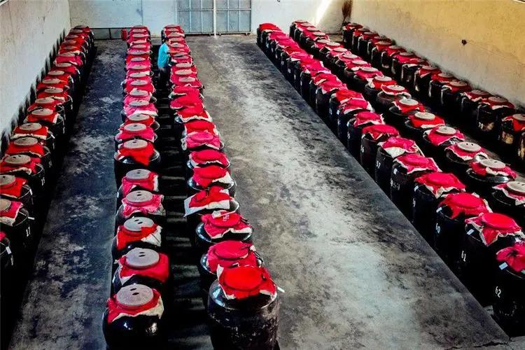 自己家存放大量酒的正确方法,家里有酒怎么存才好