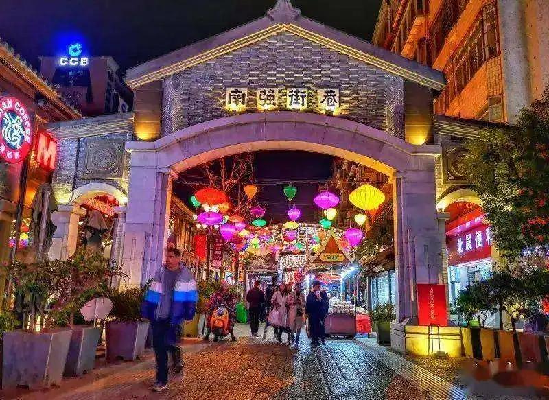 未来昆明最具影响力的美食街,昆明七彩云南附近美食街