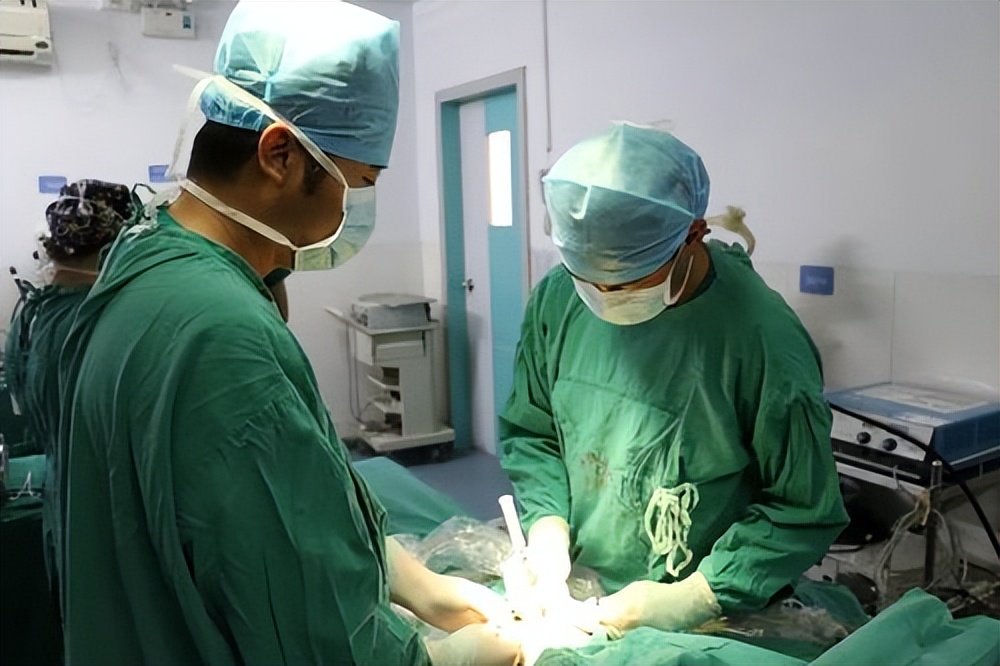 【科普】子宫内膜癌有两种类型，你了解吗？腹腔镜手术效果如何？