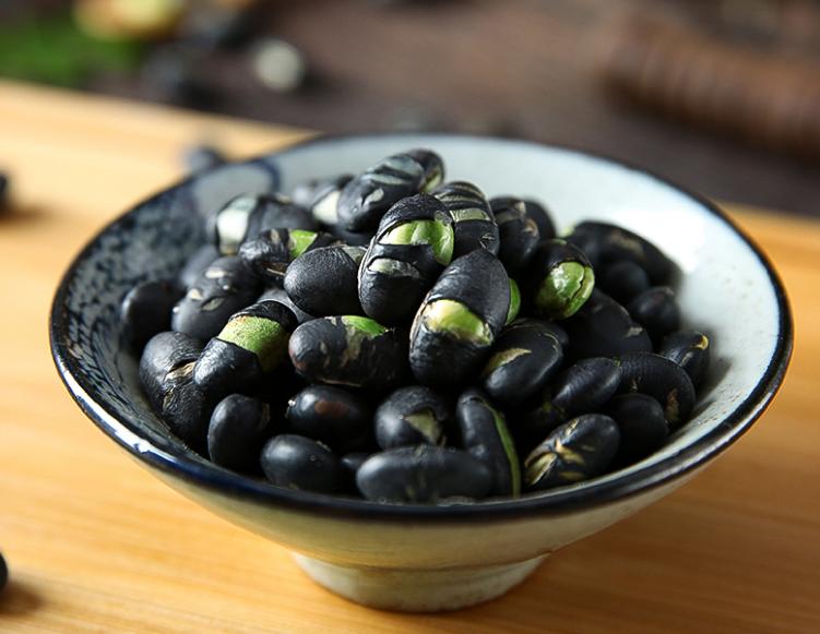 夏天爱出汗多吃什么补充营养,夏天多吃点这三种食物