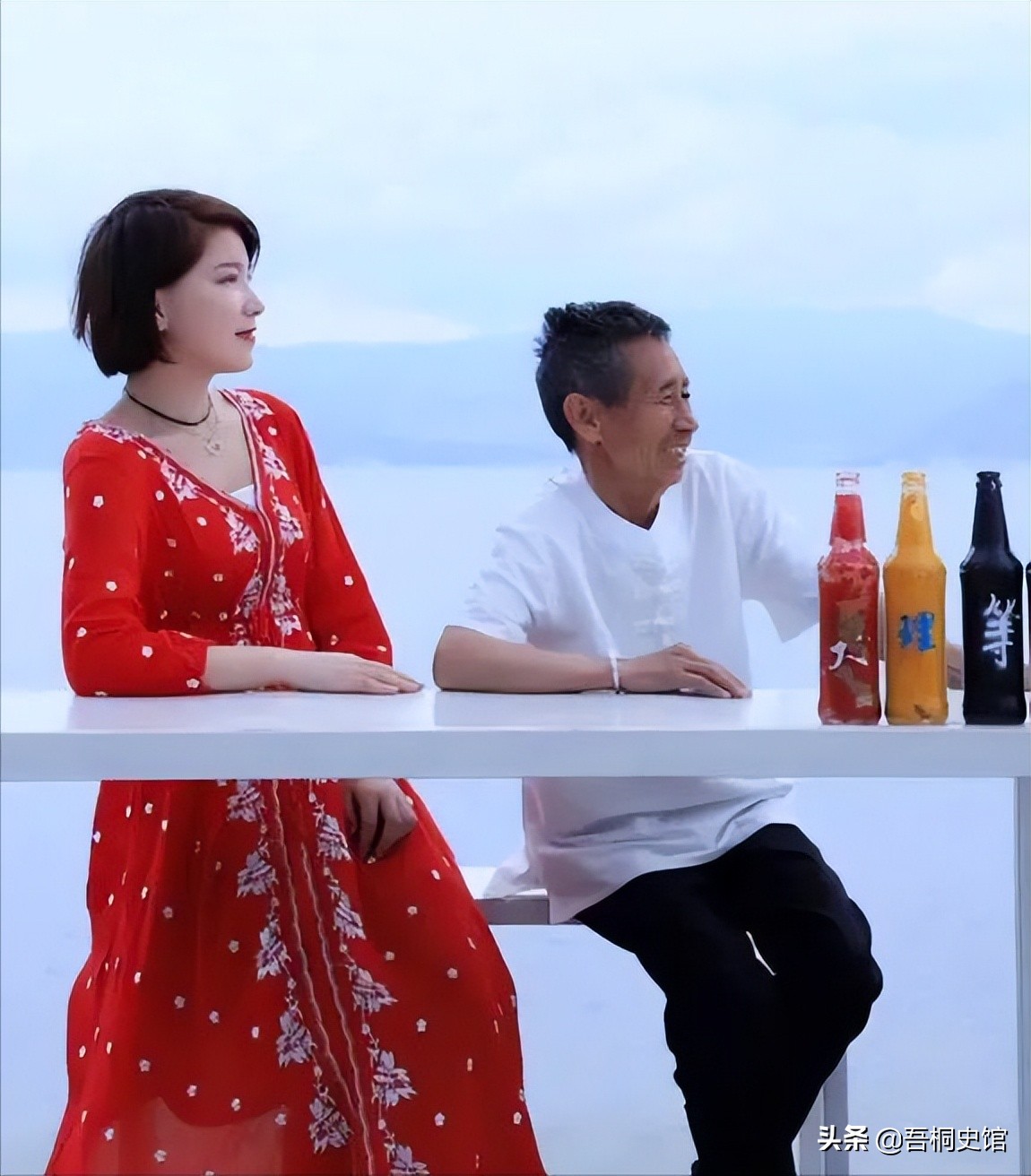 50岁老汉捡弃婴女儿身价过亿,1997年河南老头捡到弃婴