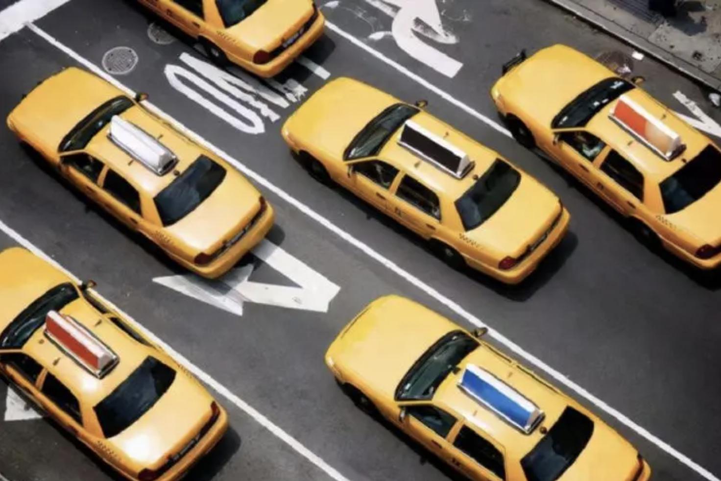 现在开网约车一天收入,天津网约车司机真实收入3000