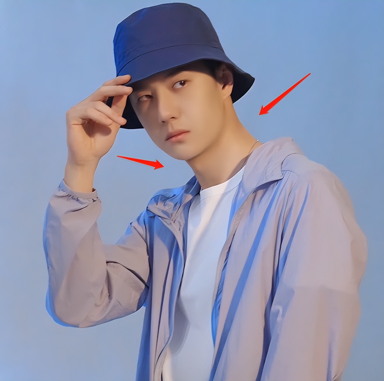 王一博脸型无颧骨,王一博的法令纹