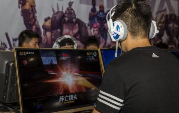 破特大非法经营网络游戏案,警方破获特大非法经营网络游戏案