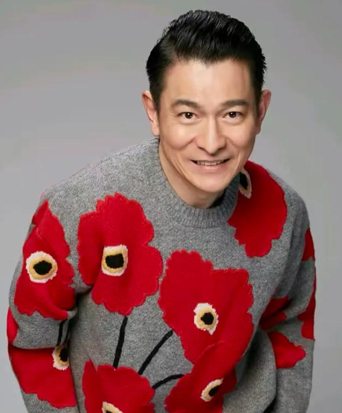 娱乐圈娶了富婆的10位男明星,娶了富婆的10位男星