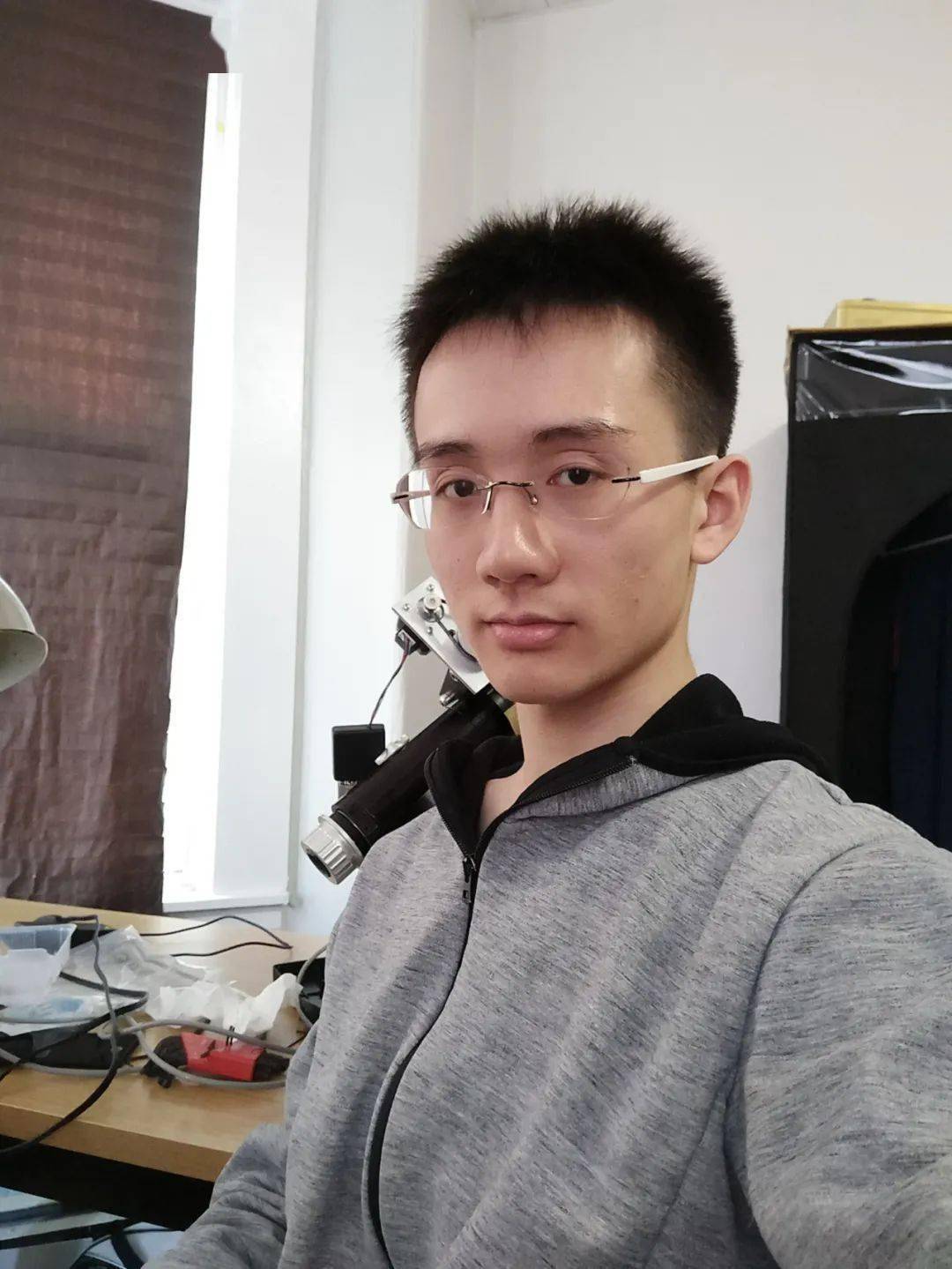 14岁考入中科大18岁读博士,14岁考上清华大学破格录取