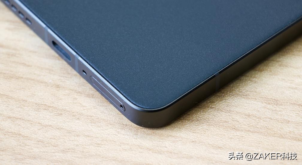 真我gt大师探索版小白深度测评,真我gt2大师探索版评测小白测评