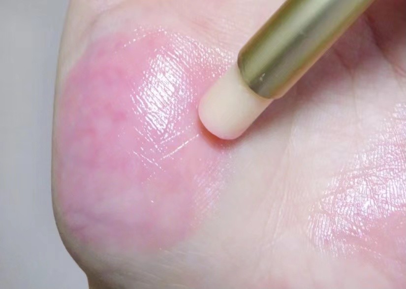 不爱化妆、涂口红的女人：5支有颜色的唇膏，涂上滋润又显气色