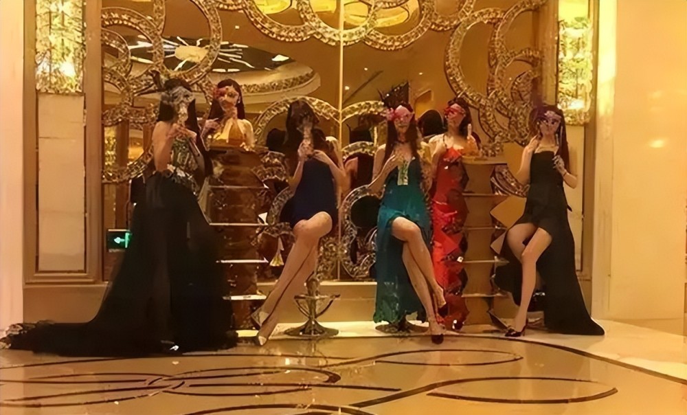 金牌打手白小航真的假的,白小航和刘汉历史真实事件