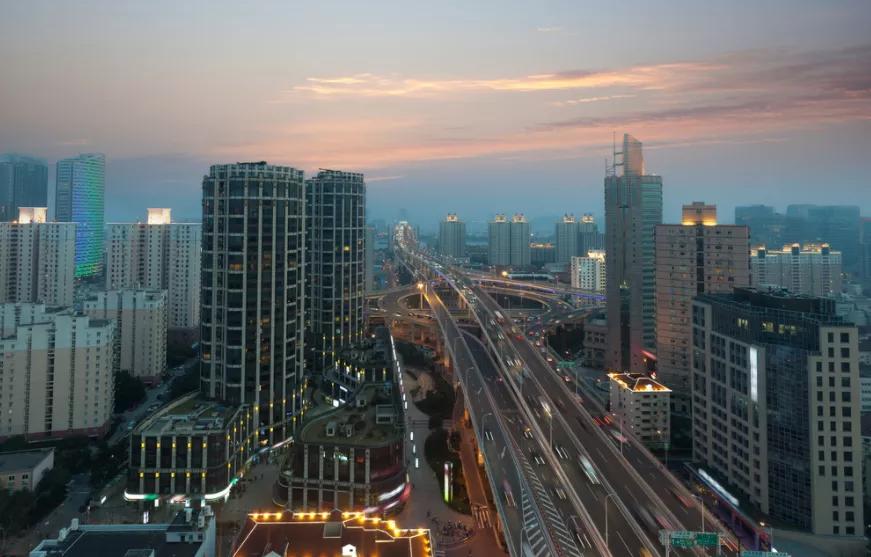 交通肇事致人死亡负次要责任,肇事主要责任和次要责任怎么赔偿