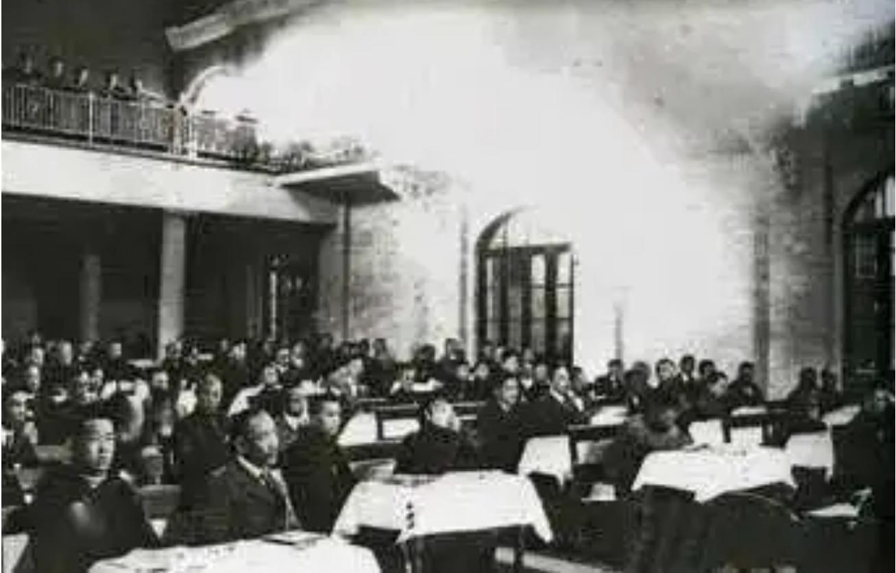 1937年，刺杀蒋介石的华克之来到延安，为何没有留在延安？