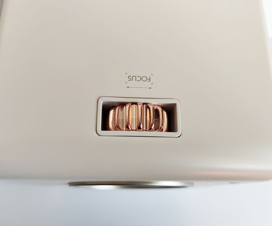 投影仪开箱测评500元以下,投影仪开箱100元