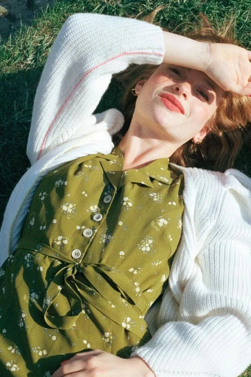 夏天连衣裙这样穿回头率暴增,春天这样穿裙子太美回头率200%