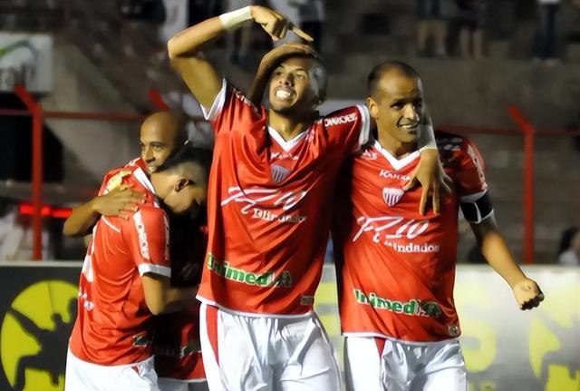 巴西球星退役后的生活,巴西球星退役后续